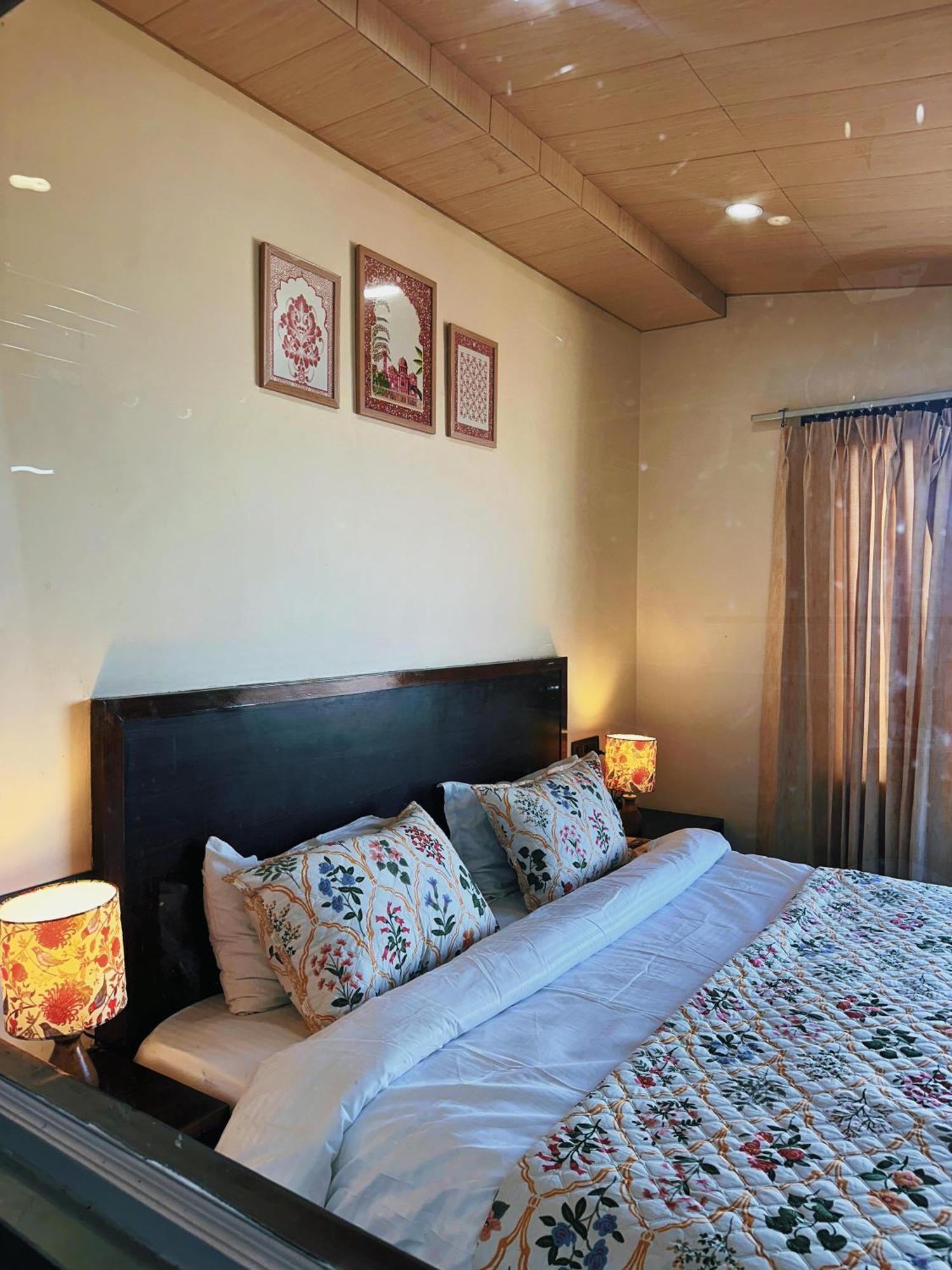 Himalayan Hideaway Bed & Breakfast ชิมลา ภายนอก รูปภาพ